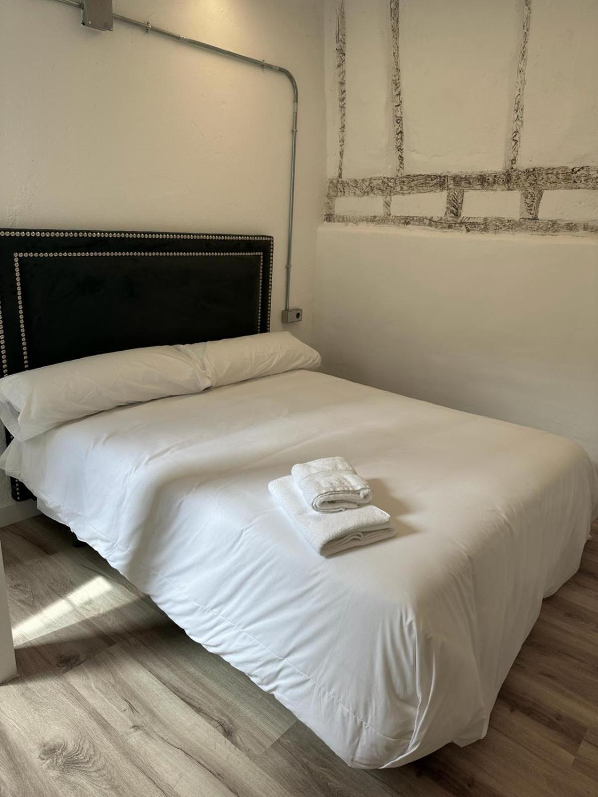 Apartamentos Carolina By Gaiarooms Leon Luaran gambar
