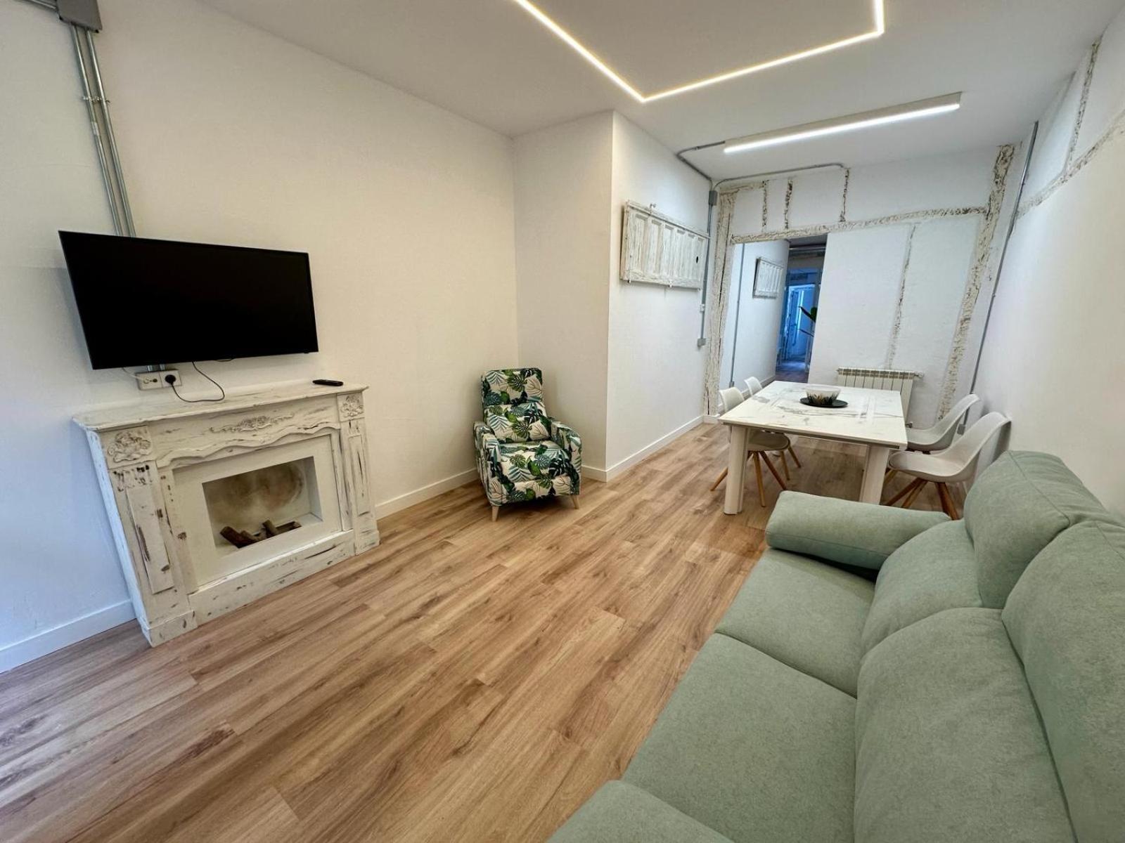 Apartamentos Carolina By Gaiarooms Leon Luaran gambar